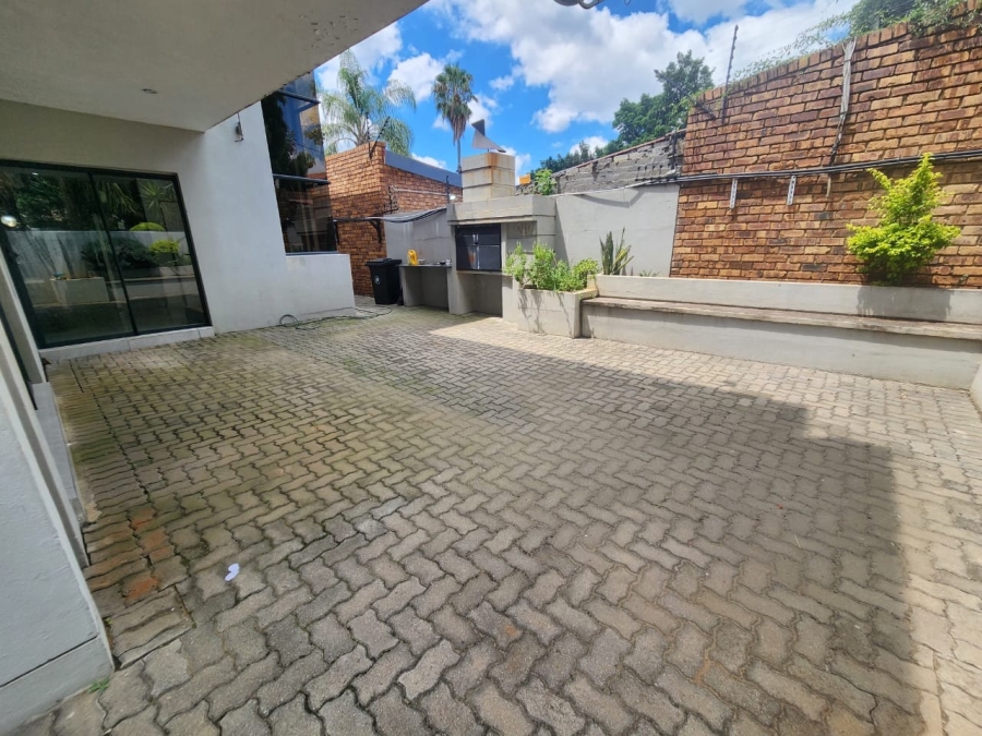 3 Bedroom Property for Sale in Rustenburg Central North West